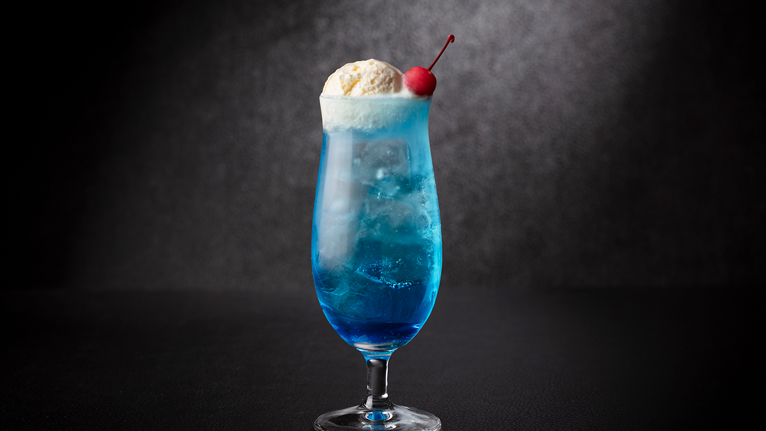 避暑地軽井沢で楽しむ おとなのメロンソーダ