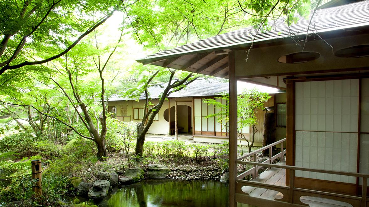 巨匠、村野藤吾の意匠を感じる数寄屋造りの茶寮で楽しむご夕食