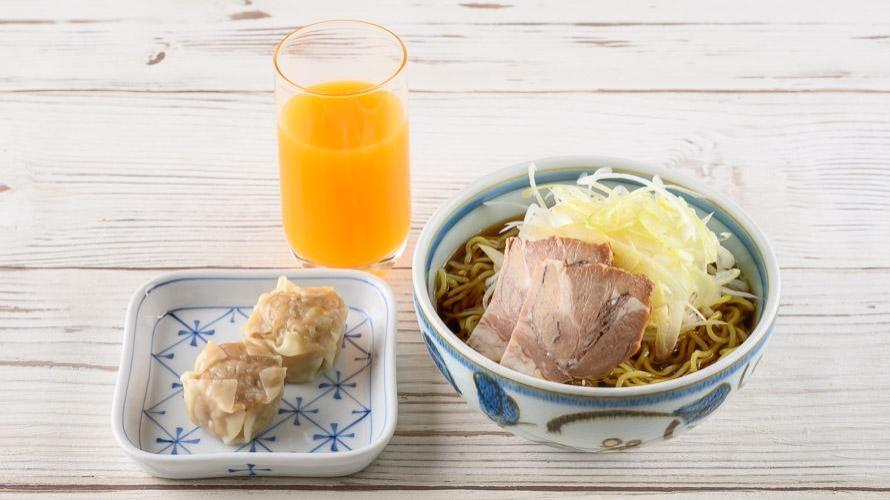 お子さまラーメン (シュウマイ・ジュース付き)