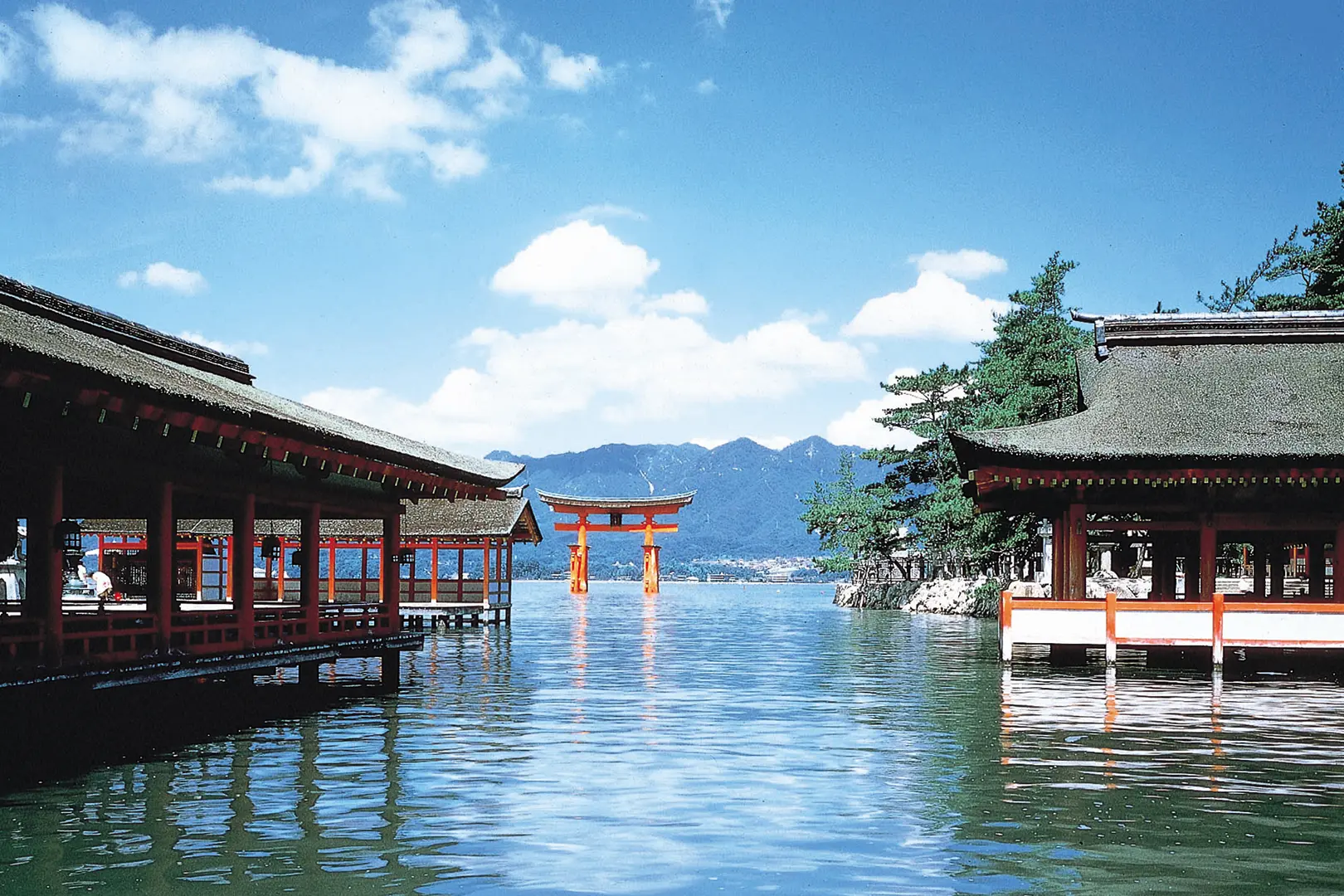 嚴島神社