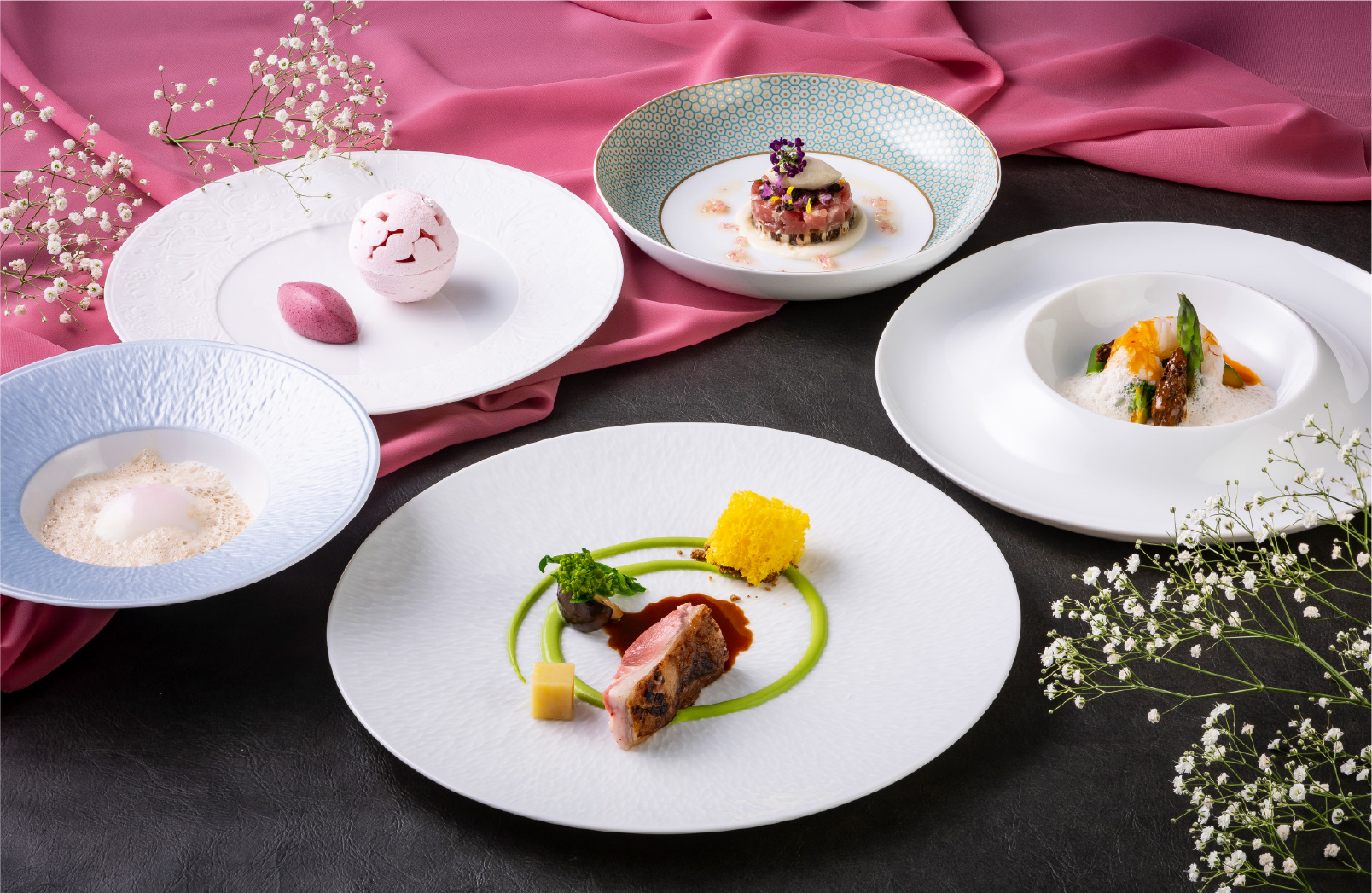 LE TRIANON French Restaurant