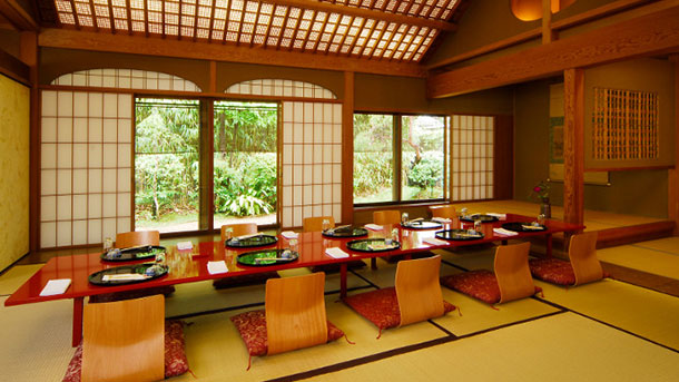 ガーデンチャペル